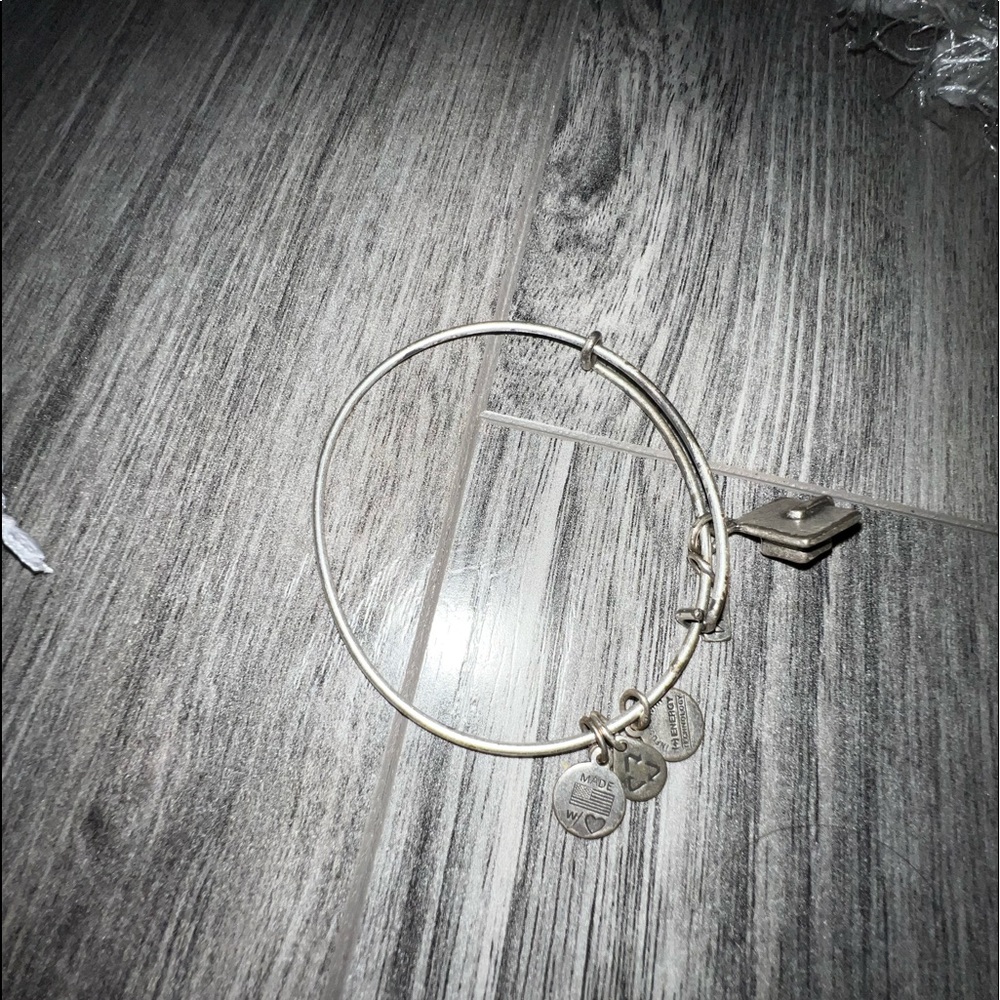 Alex & Ani bracelet “A gradation cap”